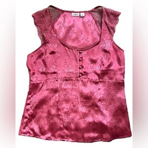 Women Sleeveless Blouse Size 12 (L)​​